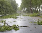 100 km/h széllel, hatalmas viharral érkezik a hidegfront. Kisöpri a forróságot kedden