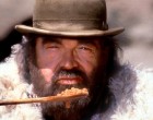 MEGINDÍTÓ: ÍGY NÉZ MOST KI BUD SPENCER SÍRJA. NEM FOGOD ELHINNI MI VAN A TETEJÉN