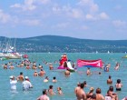 Kiderült az igazság!A Balaton nem drága. A magyar kereset kibas@tt alacsony.