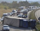 Borzalmas halálos baleset ! Közel 9 km-es a torlódás, forgalmat megállították, sávzárás.A helyszínelés jelenleg is tart, a torlódás közel 9kilométeres.